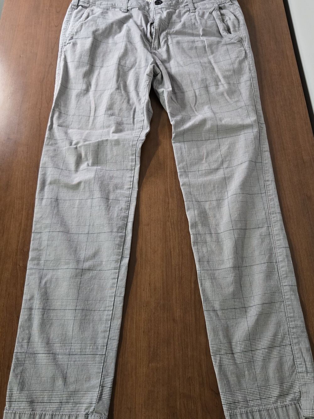 Hollister Light Gray Plaid Chinos